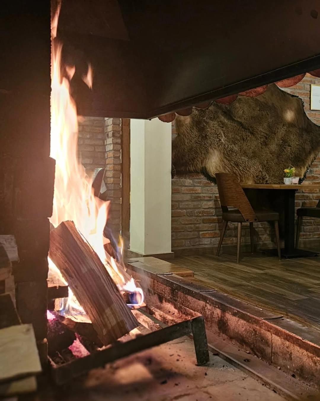 Hotel Babino Brdo Derventa Exterior photo