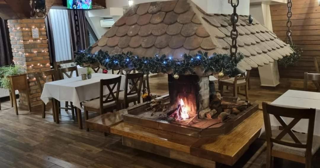 Hotel Babino Brdo Derventa Exterior photo