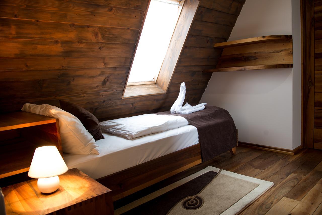 Hotel Babino Brdo Derventa Exterior photo